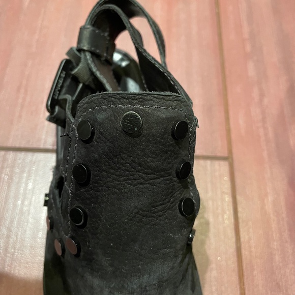 M4D3 Alexa bootie - Picture 7 of 11